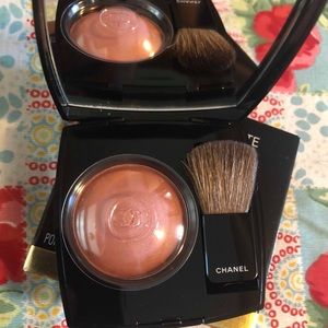 NEW IN BOX! Chanel “Rose Bronze” blush 🎀
